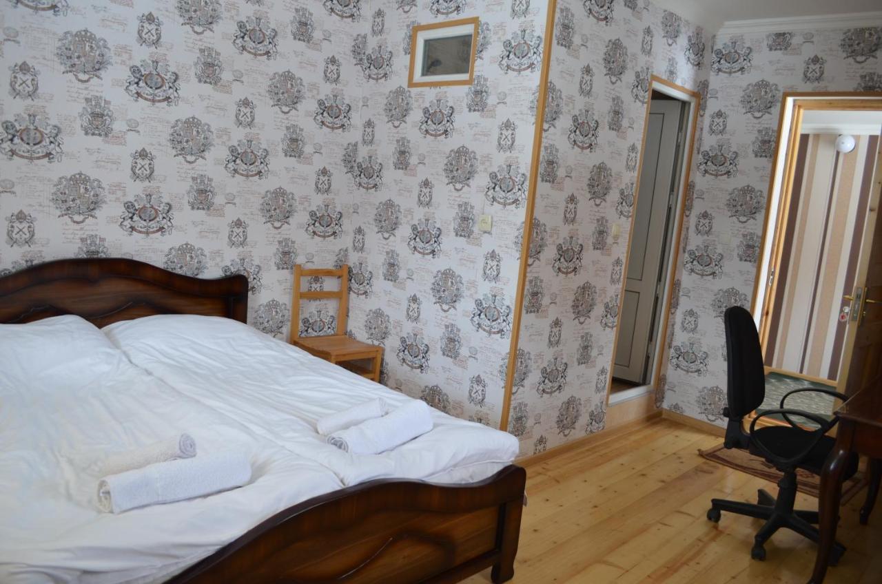 Guesthouse Qarim Mestia Ngoại thất bức ảnh