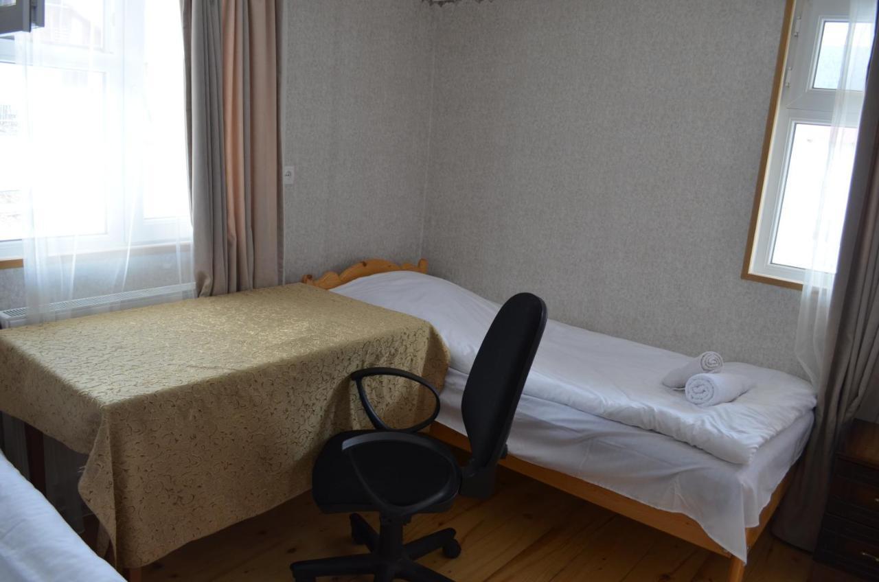 Guesthouse Qarim Mestia Ngoại thất bức ảnh