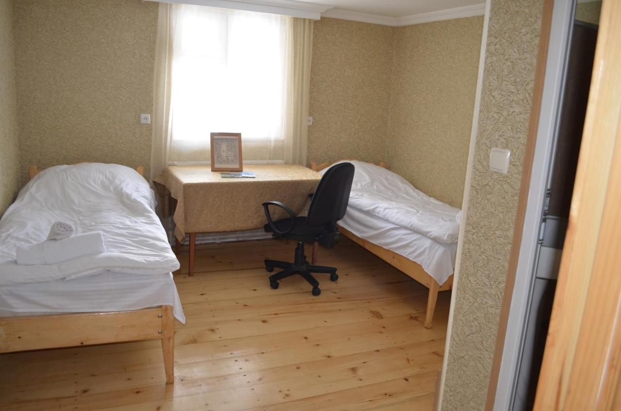 Guesthouse Qarim Mestia Ngoại thất bức ảnh