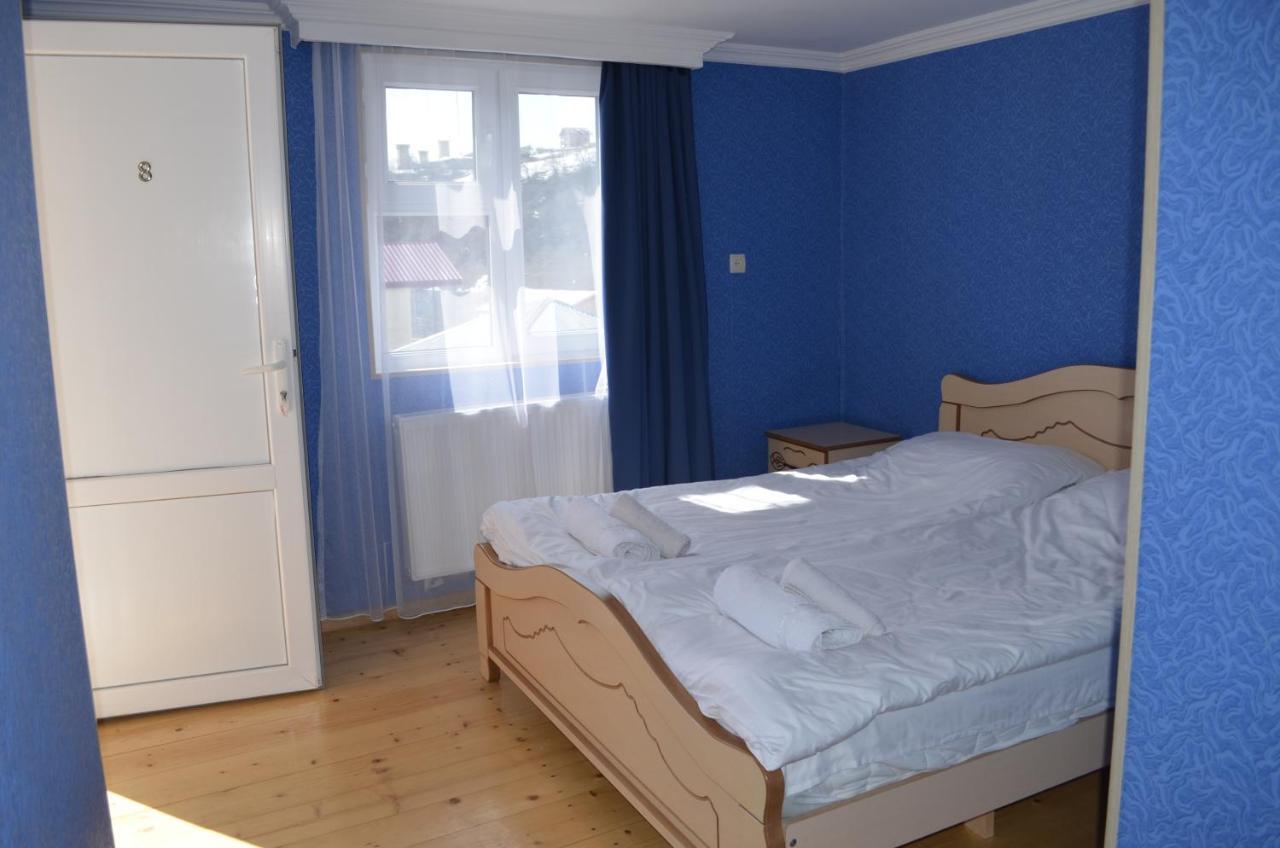 Guesthouse Qarim Mestia Ngoại thất bức ảnh