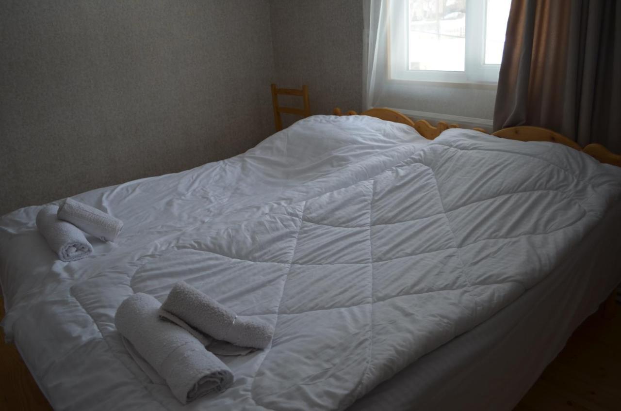 Guesthouse Qarim Mestia Ngoại thất bức ảnh