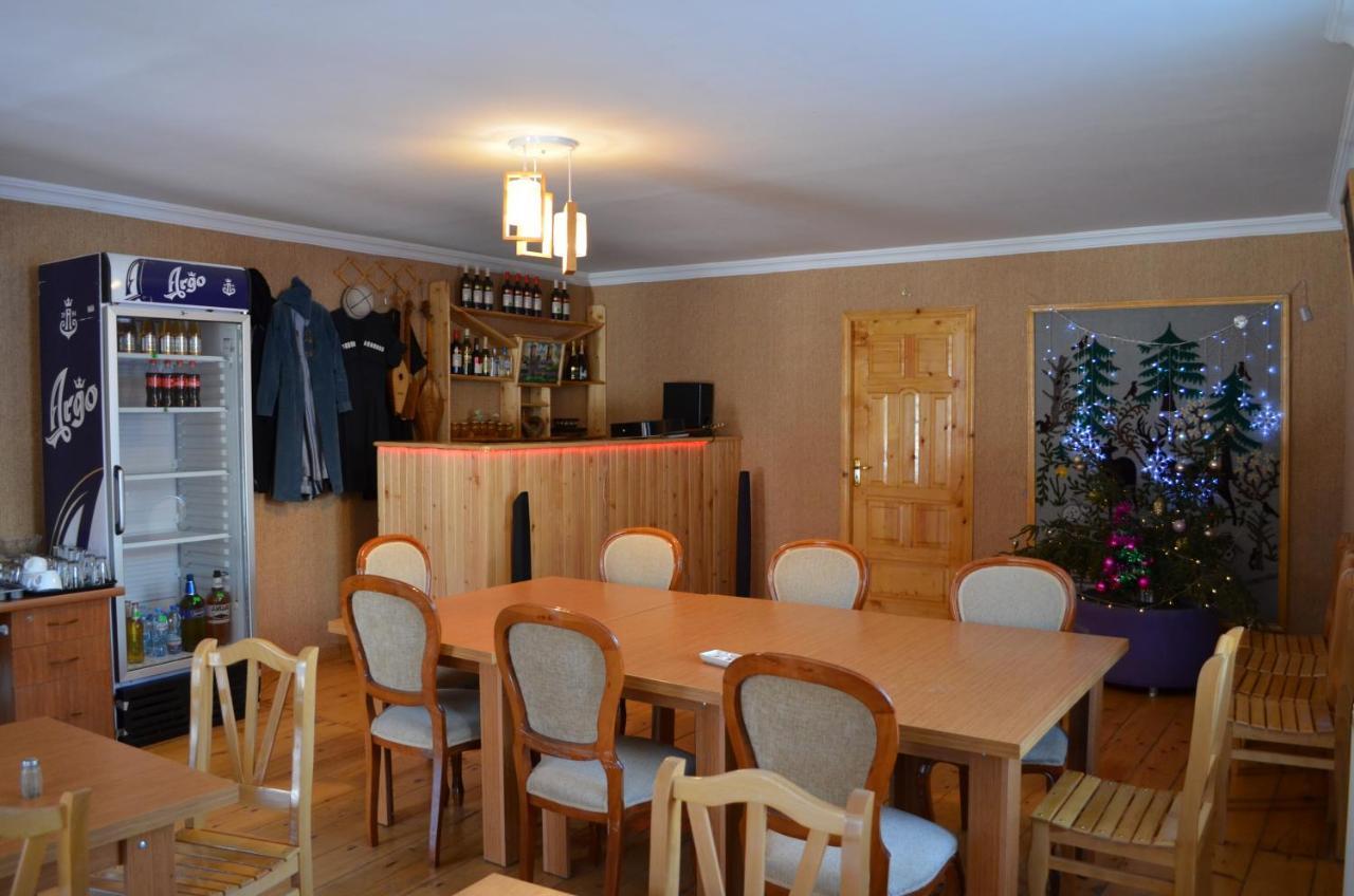 Guesthouse Qarim Mestia Ngoại thất bức ảnh